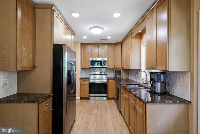 6513 OLD DOMINION DR, Mclean, VA 22101