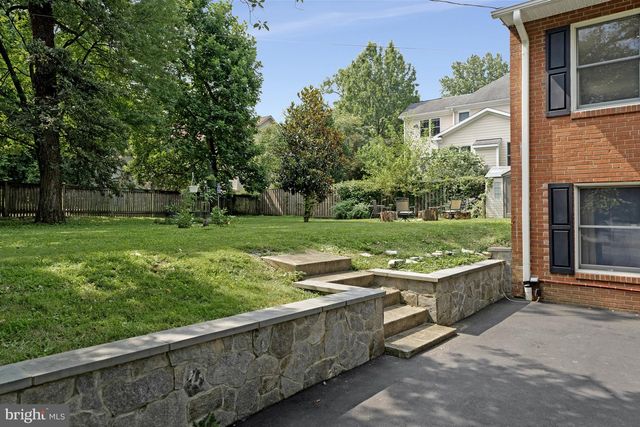 6513 OLD DOMINION DR, Mclean, VA 22101