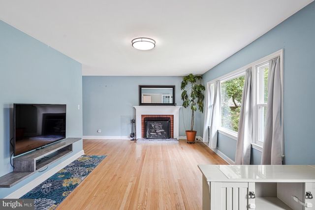 6513 OLD DOMINION DR, Mclean, VA 22101