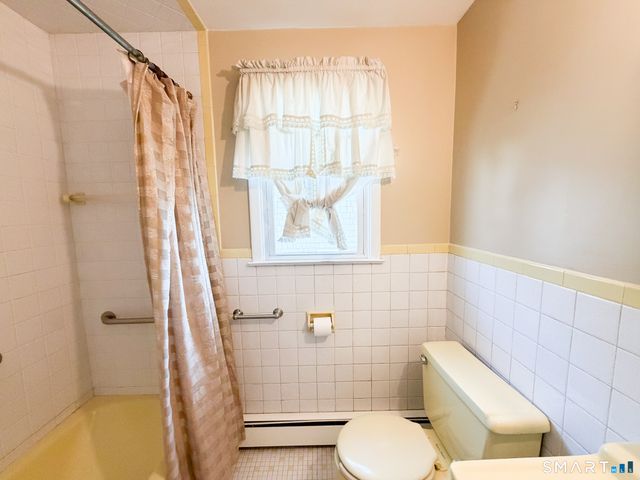 732 Tunxis Hill Road, Fairfield, CT 06824