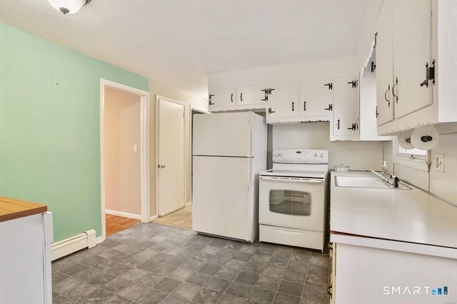 732 Tunxis Hill Road, Fairfield, CT 06824