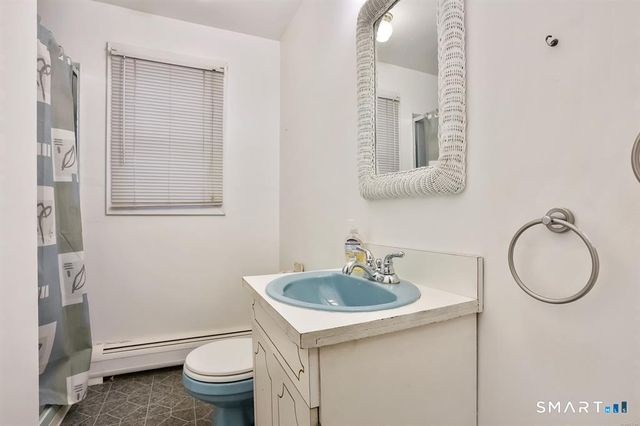 732 Tunxis Hill Road, Fairfield, CT 06824