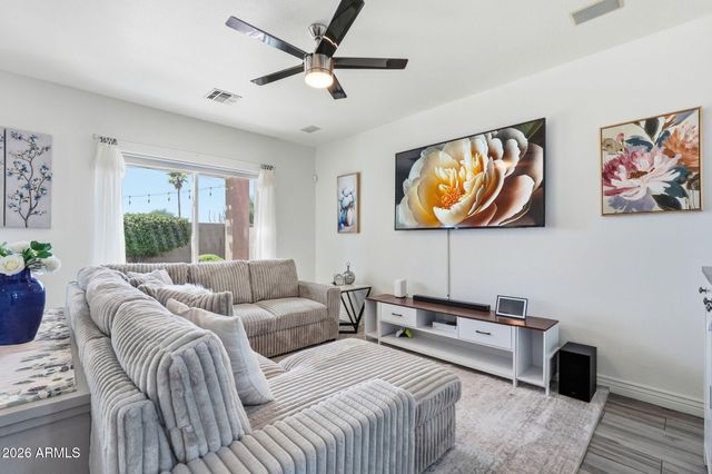 10809 E BOSTON Street, Apache Junction, AZ 85120