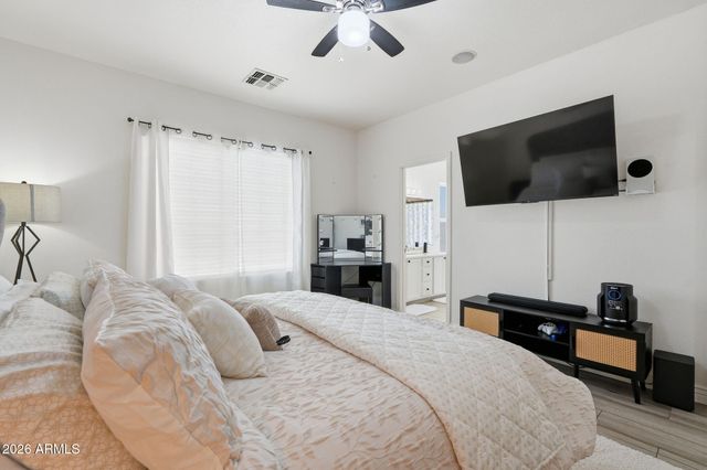 10809 E BOSTON Street, Apache Junction, AZ 85120