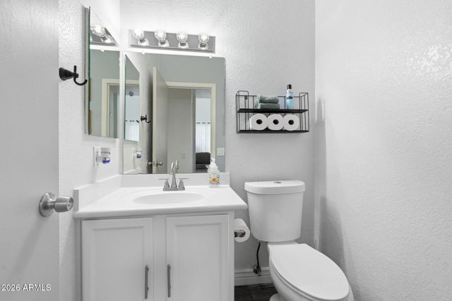 10809 E BOSTON Street, Apache Junction, AZ 85120