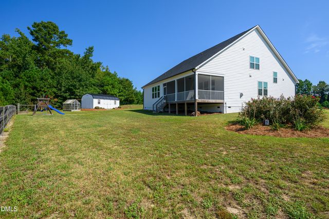 16 Blue Monarch Lane, Fuquay Varina, NC 27526