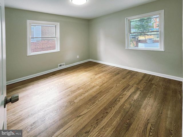 606 BRANDYWINE ST SE, Washington, DC 20032