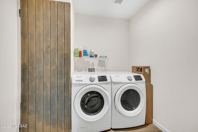 2620 E Copper Street, Tucson, AZ 85716