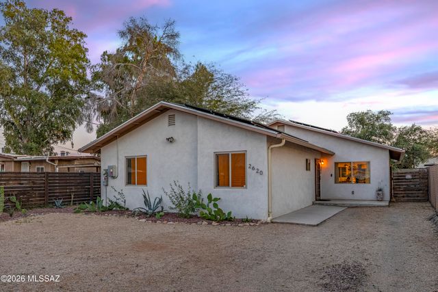 2620 E Copper Street, Tucson, AZ 85716