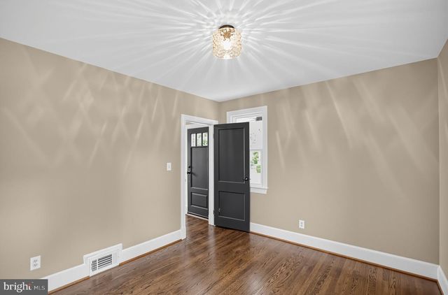 2401 LAFAYETTE BLVD, Fredericksburg, VA 22401