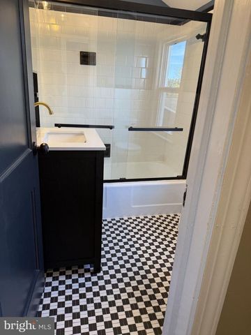 2401 LAFAYETTE BLVD, Fredericksburg, VA 22401