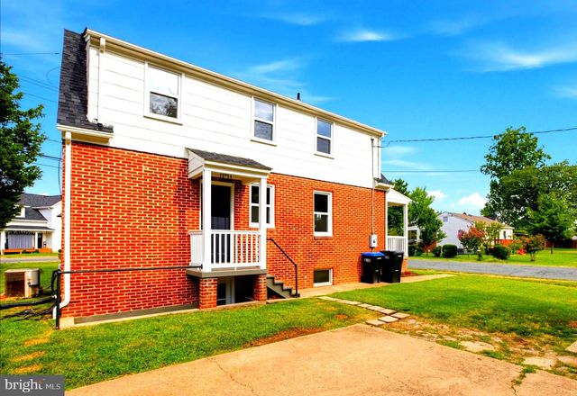 2401 LAFAYETTE BLVD, Fredericksburg, VA 22401