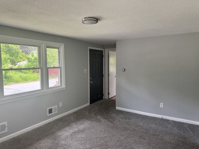14 Mercier Street, Dracut, MA 01826