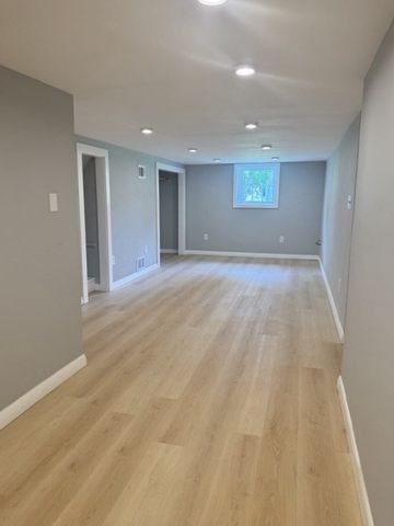 14 Mercier Street, Dracut, MA 01826