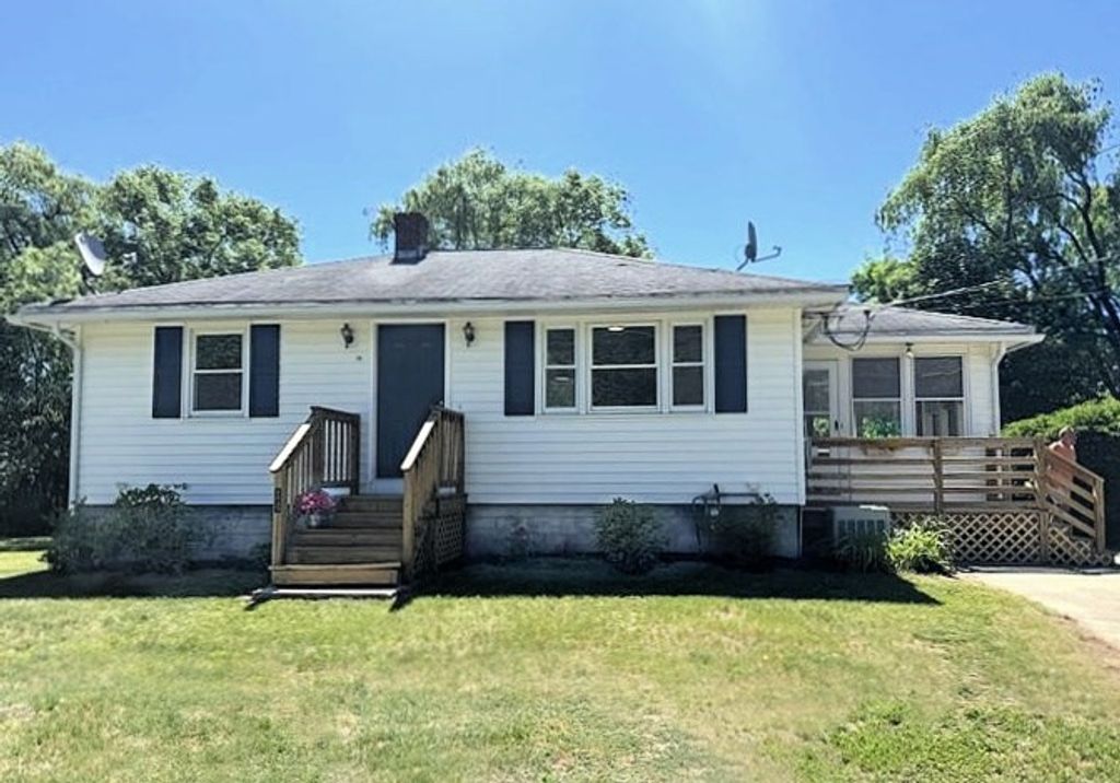 14 Mercier Street, Dracut, MA 01826
