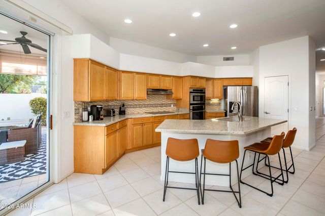 7979 E PRINCESS Drive 7, Scottsdale, AZ 85255