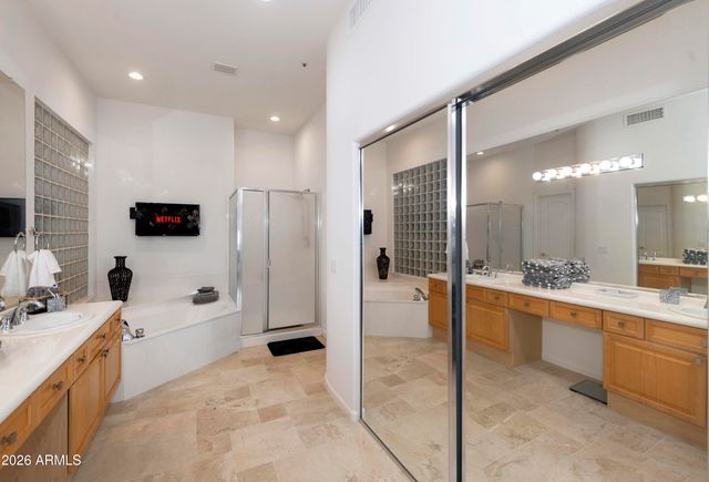 7979 E PRINCESS Drive 7, Scottsdale, AZ 85255