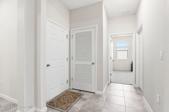 728 Acadia Court SE, Palm Bay, FL 32909