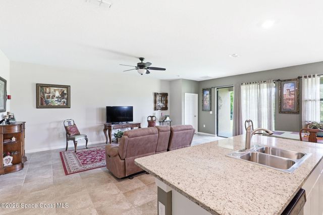 728 Acadia Court SE, Palm Bay, FL 32909