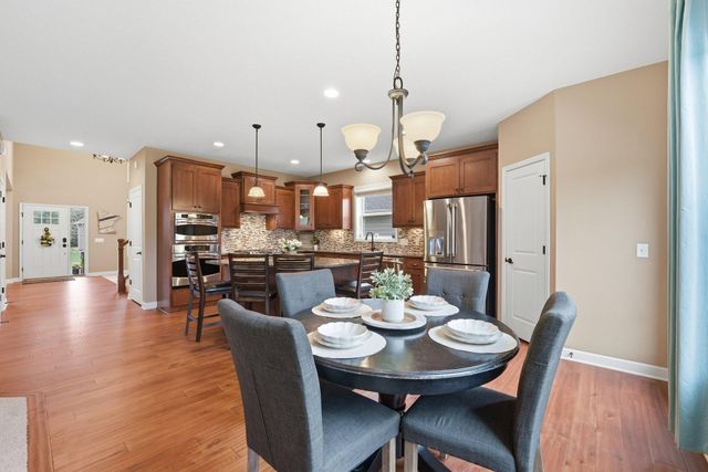 13311 Coachford Avenue, Rosemount, MN 55068