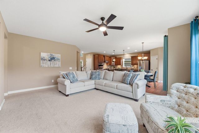 13311 Coachford Avenue, Rosemount, MN 55068