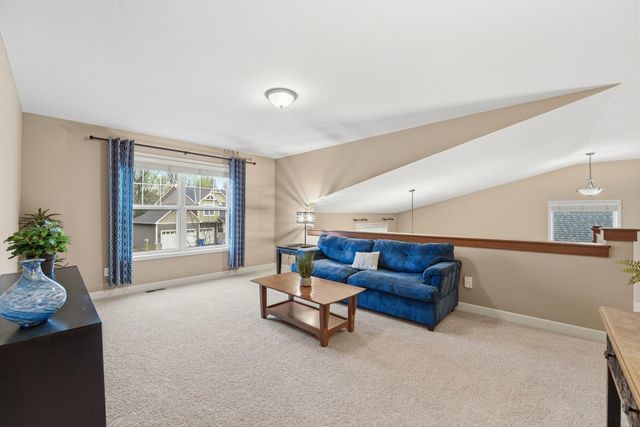 13311 Coachford Avenue, Rosemount, MN 55068