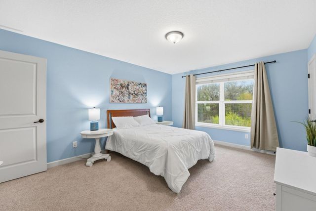 13311 Coachford Avenue, Rosemount, MN 55068