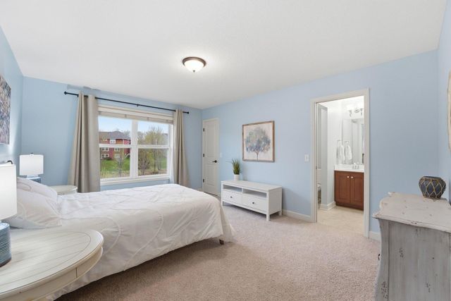 13311 Coachford Avenue, Rosemount, MN 55068