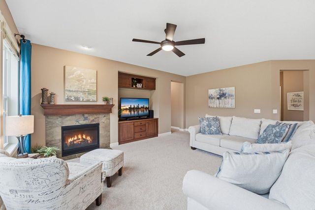 13311 Coachford Avenue, Rosemount, MN 55068