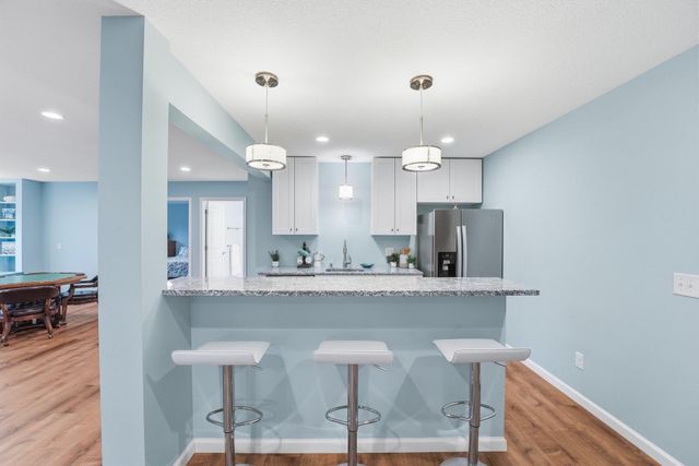 13311 Coachford Avenue, Rosemount, MN 55068