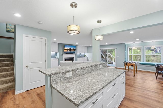 13311 Coachford Avenue, Rosemount, MN 55068