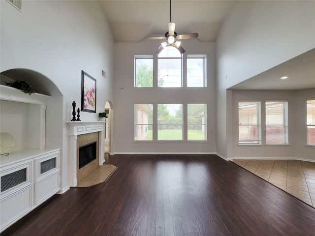 17715 Laguna Trail Drive, Houston, TX 77095