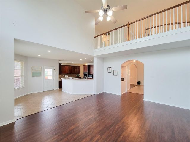 17715 Laguna Trail Drive, Houston, TX 77095