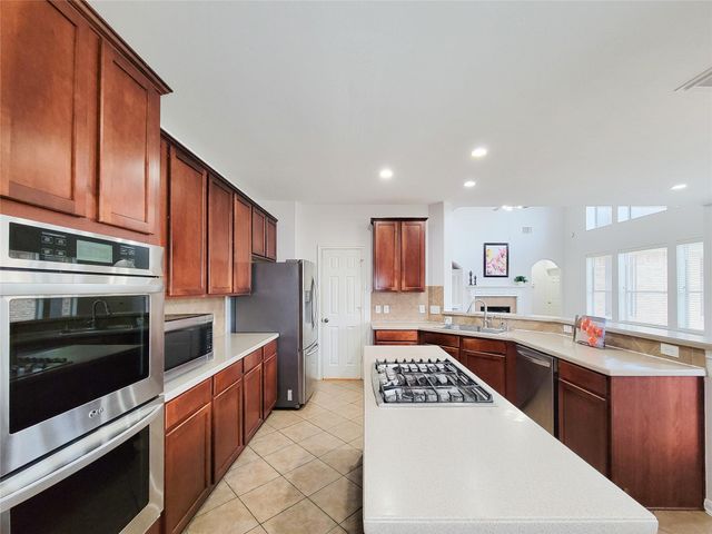 17715 Laguna Trail Drive, Houston, TX 77095