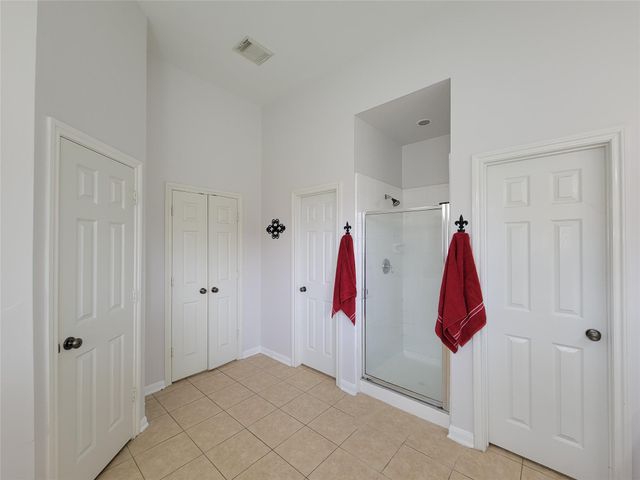 17715 Laguna Trail Drive, Houston, TX 77095