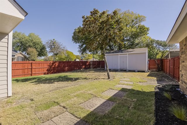 5914 Beacon Drive, Rowlett, TX 75089
