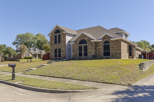 5914 Beacon Drive, Rowlett, TX 75089