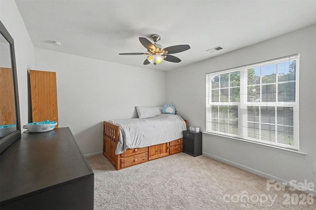 9107 Kensington Forest Drive, Harrisburg, NC 28075