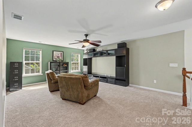 9107 Kensington Forest Drive, Harrisburg, NC 28075