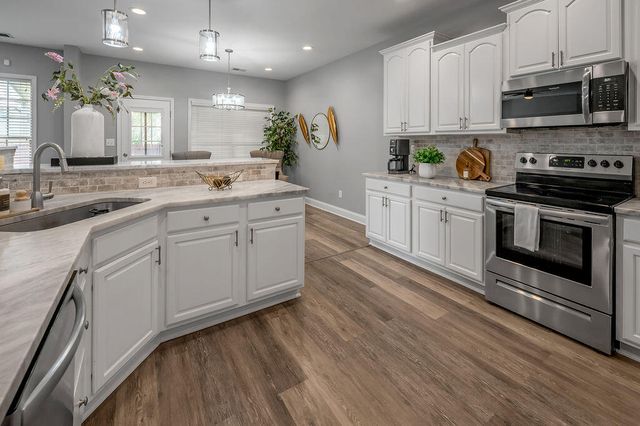 976 Jouett Creek Drive, Lexington, KY 40509