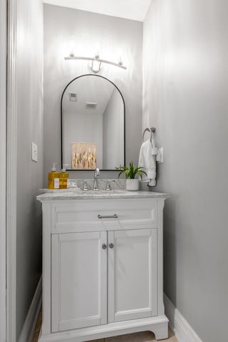 976 Jouett Creek Drive, Lexington, KY 40509