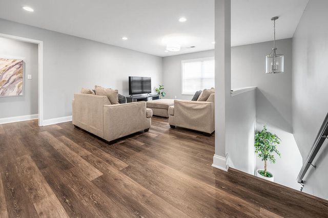 976 Jouett Creek Drive, Lexington, KY 40509