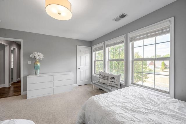 976 Jouett Creek Drive, Lexington, KY 40509