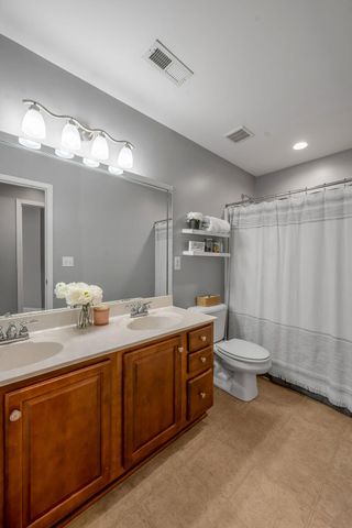 976 Jouett Creek Drive, Lexington, KY 40509