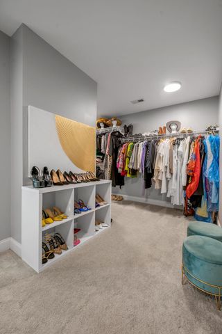 976 Jouett Creek Drive, Lexington, KY 40509