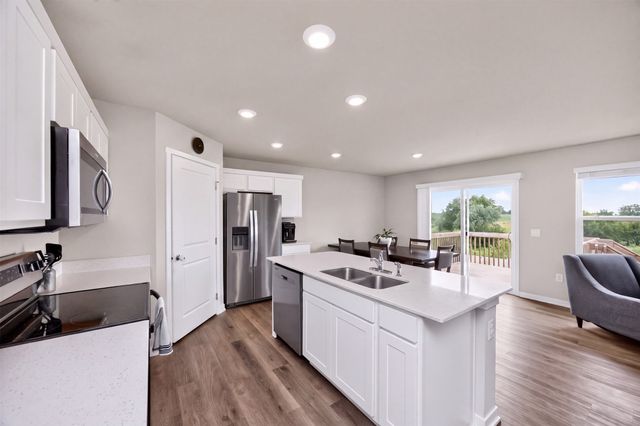 1636 NE Deerfield Drive, Ankeny, IA 50021