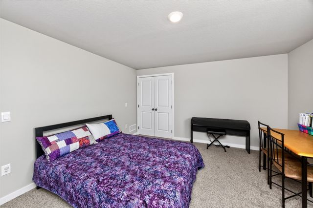1636 NE Deerfield Drive, Ankeny, IA 50021