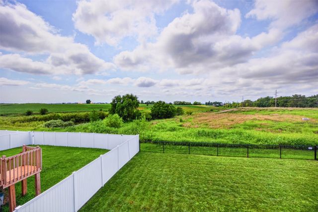 1636 NE Deerfield Drive, Ankeny, IA 50021