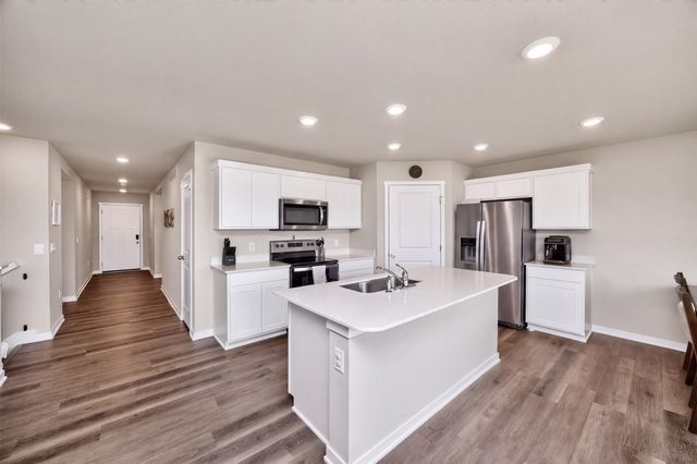 1636 NE Deerfield Drive, Ankeny, IA 50021