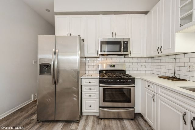 3252 S Prairie Avenue 2S, Chicago, IL 60616